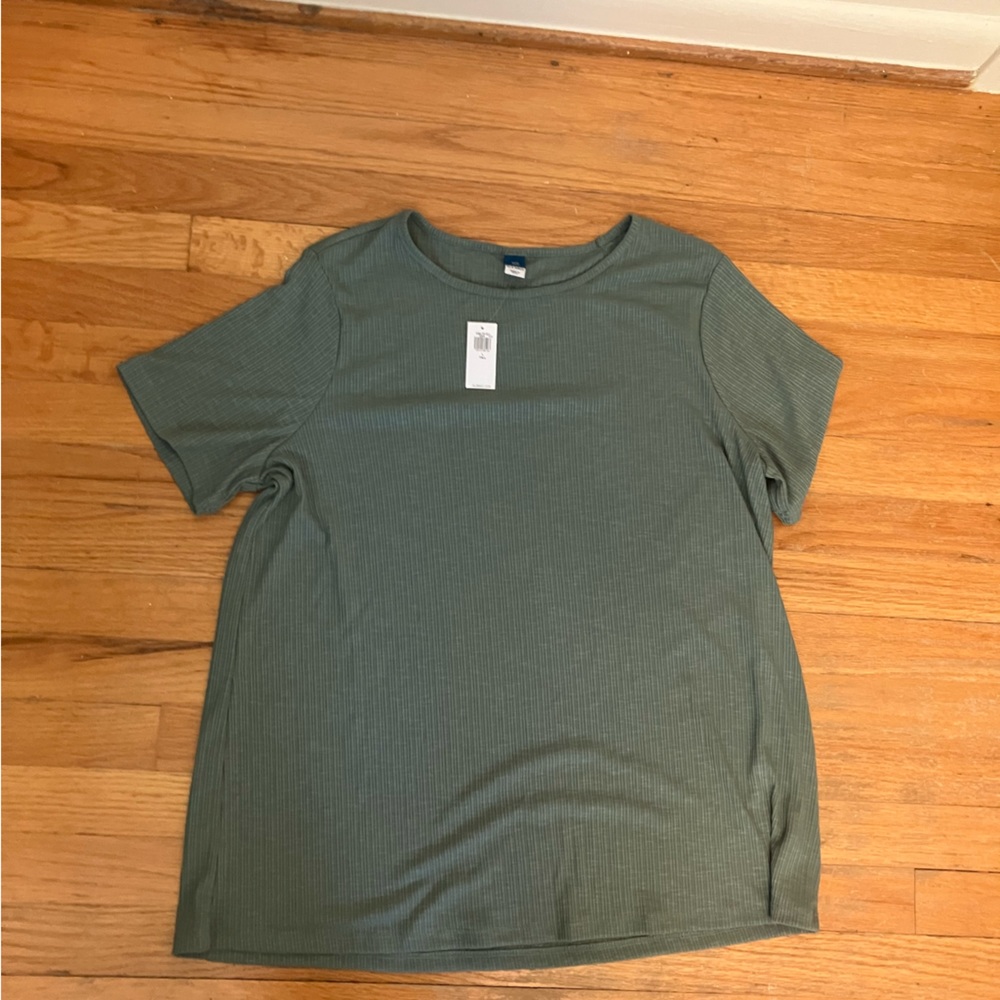 Old Navy Luce Ribbed Tee